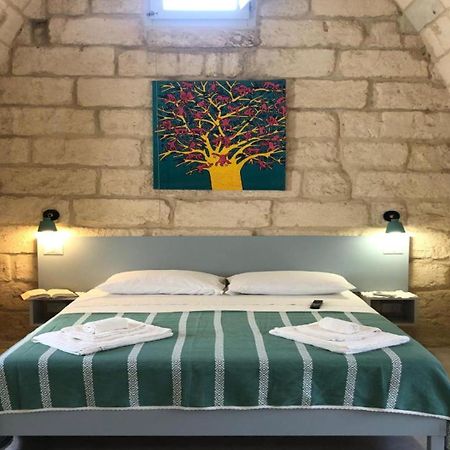 Odegos Monolocali Vico Sant'Antonio Villa Carpignano Salentino Dış mekan fotoğraf