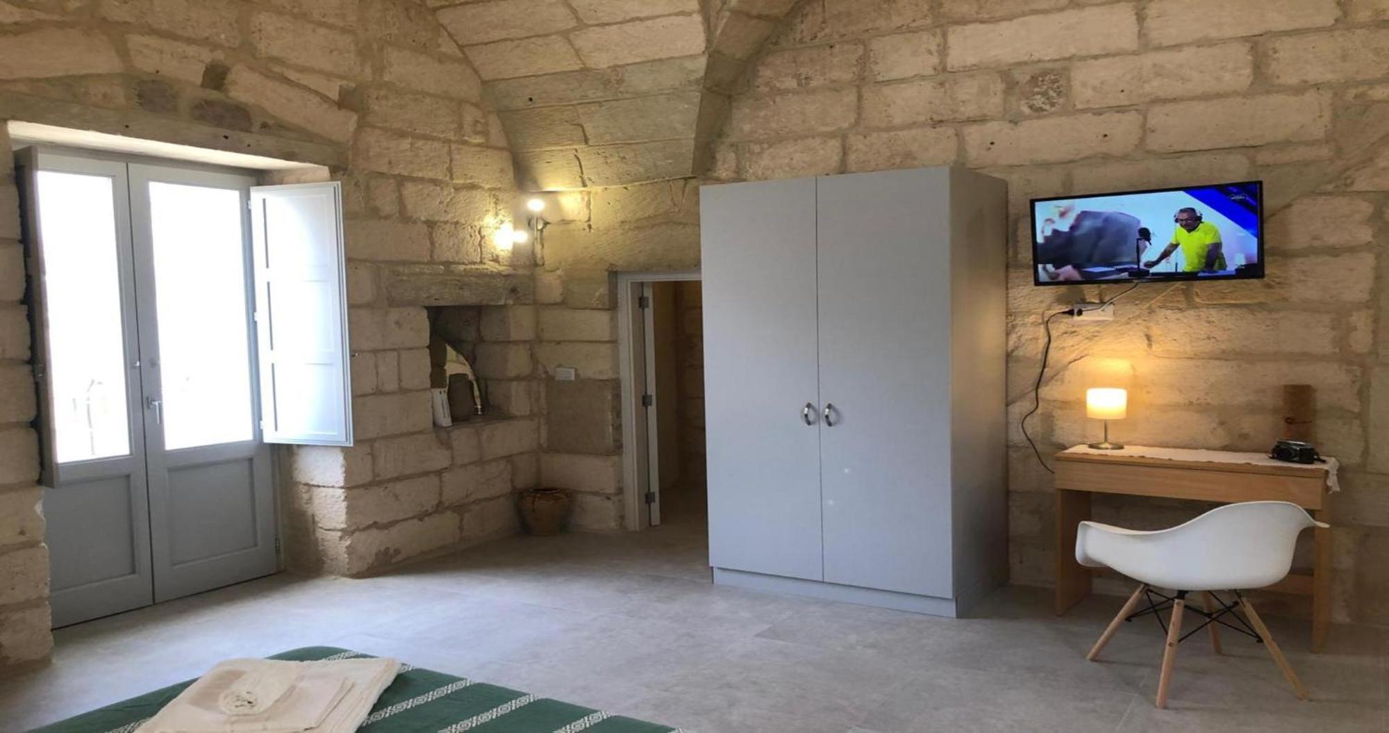 Odegos Monolocali Vico Sant'Antonio Villa Carpignano Salentino Dış mekan fotoğraf