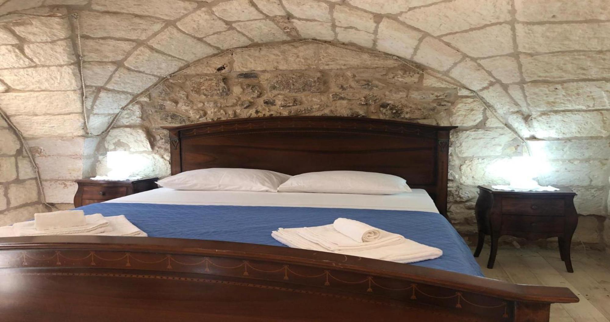 Odegos Monolocali Vico Sant'Antonio Villa Carpignano Salentino Dış mekan fotoğraf